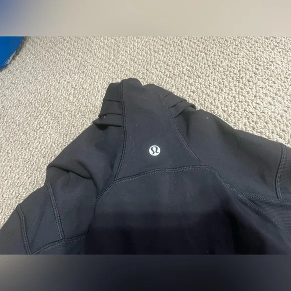 Lululemon | Bhakti Yoga Jacket - Picture 14 of 15